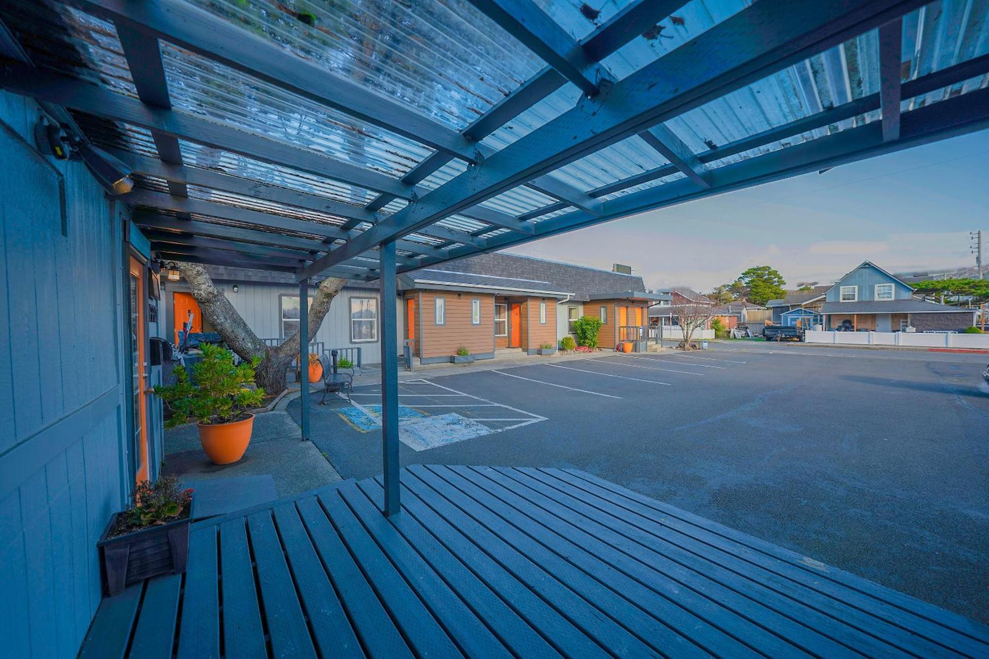 City Centre Motel By Oyo Seaside Bagian luar foto
