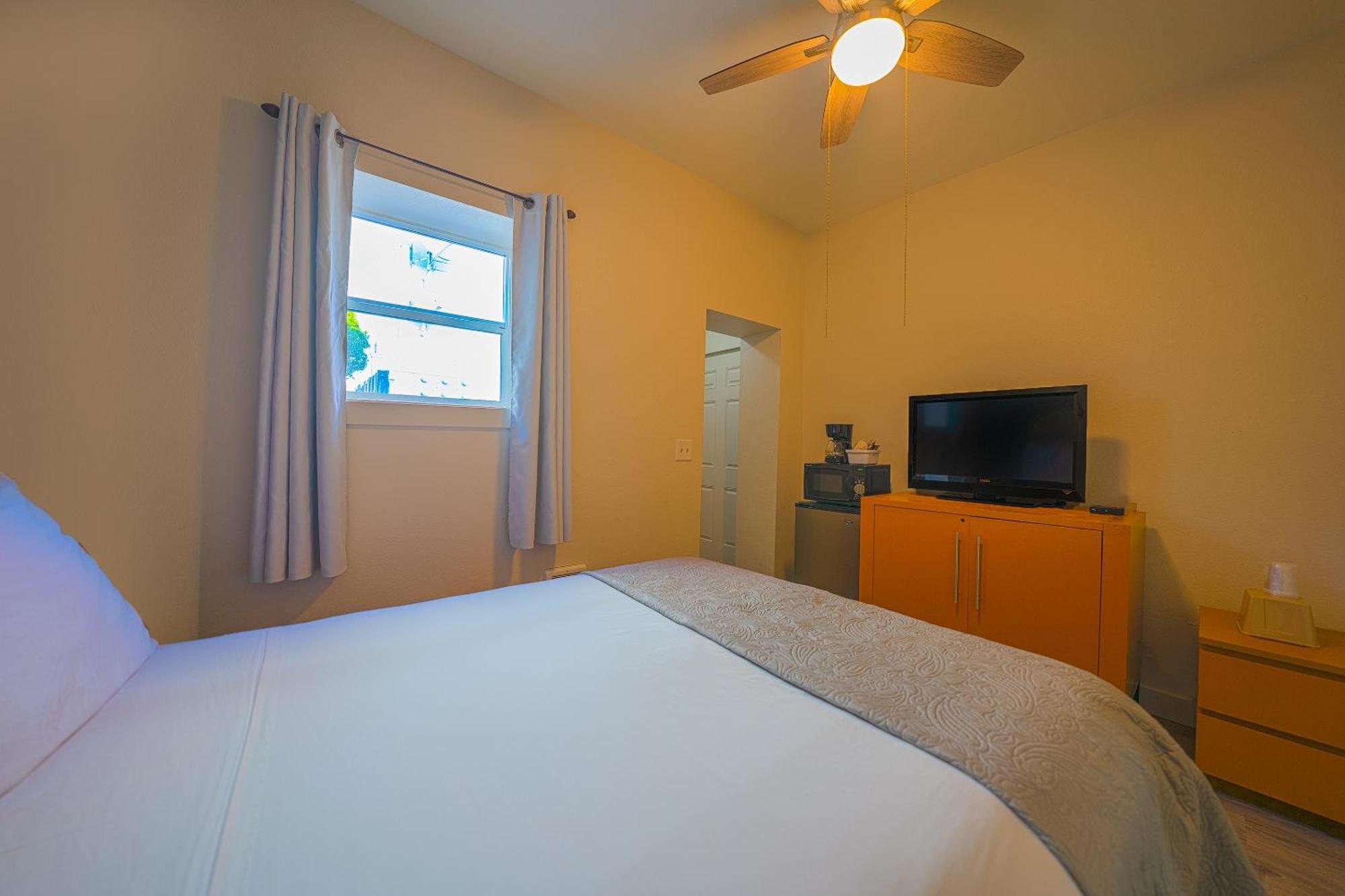 City Centre Motel By Oyo Seaside Bagian luar foto