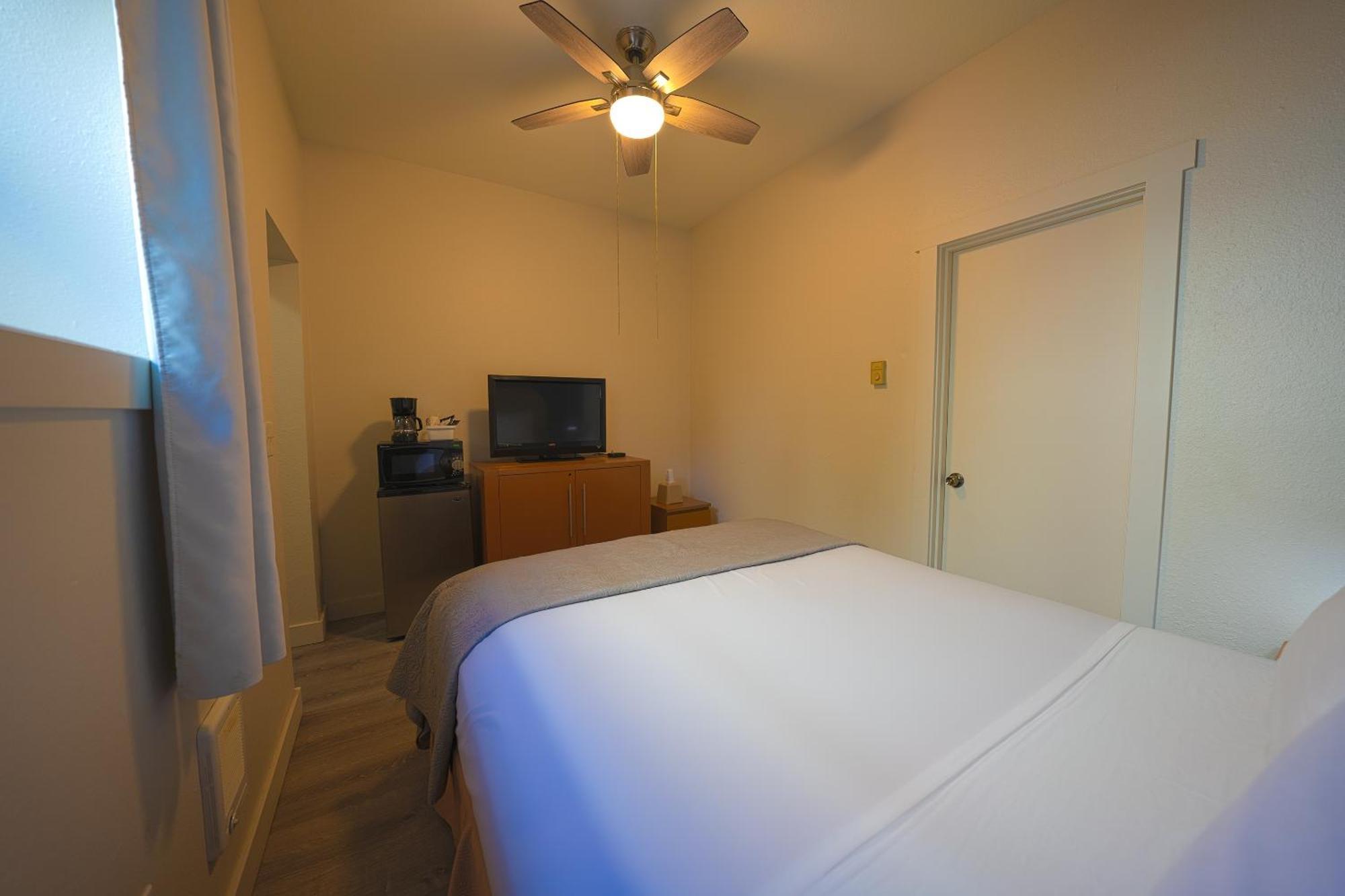 City Centre Motel By Oyo Seaside Bagian luar foto