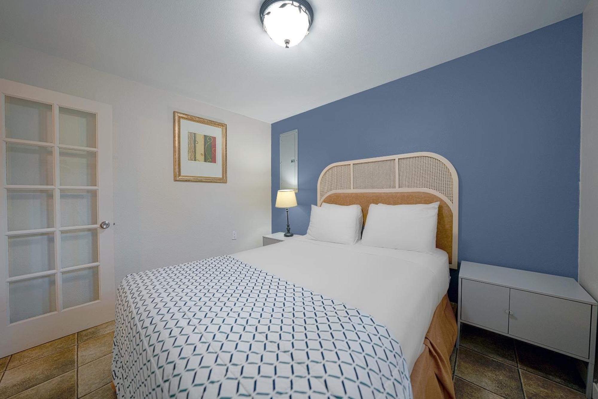 City Centre Motel By Oyo Seaside Bagian luar foto